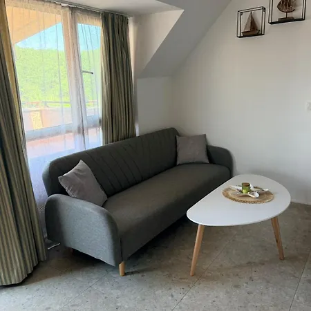 Chonitta Apartment *