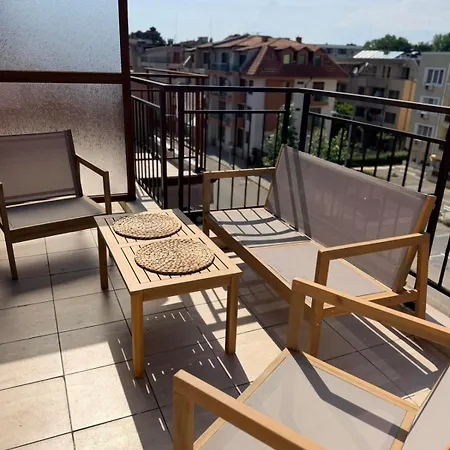 Apartment Chonitta *